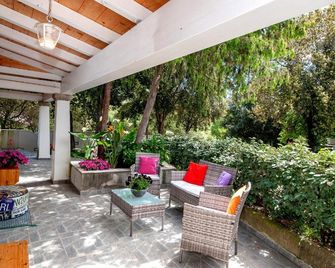 Maison27 - Budoni - Terasa