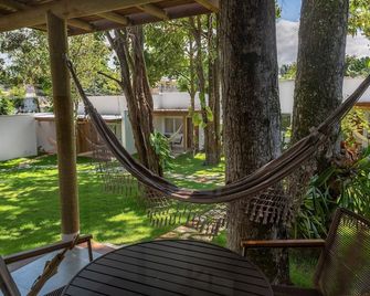 Charm Bahia Suites - Porto Seguro - Patio