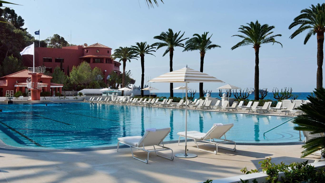 Monte-Carlo Beach