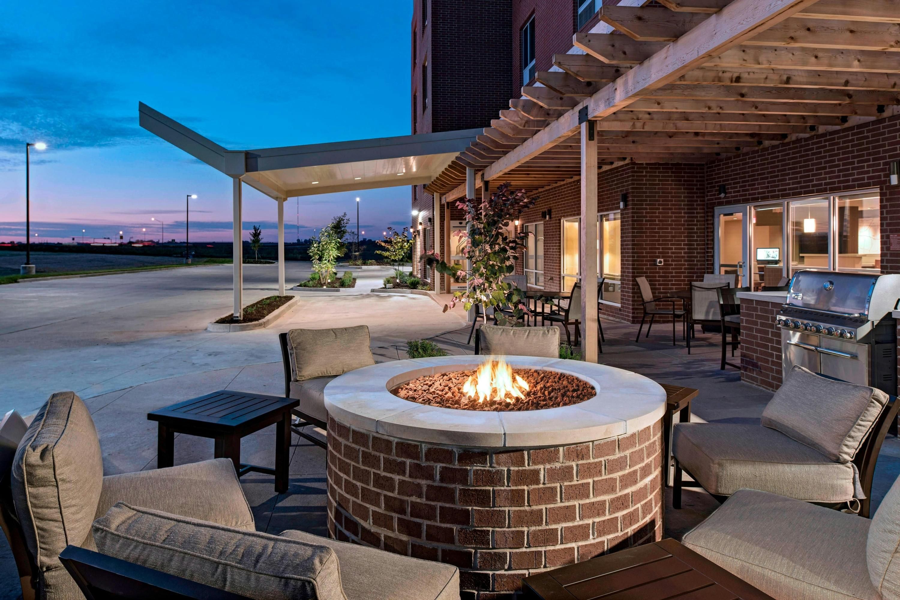 تاون بلايس سويتس باي ماريوت كولومبيا - كولومبيا - شرفة مرصوفة