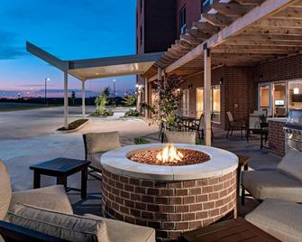 تاون بلايس سويتس باي ماريوت كولومبيا - كولومبيا - شرفة مرصوفة