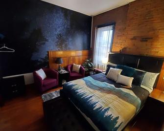 Aspen Inn Starry Night Suite - Creede - Habitación