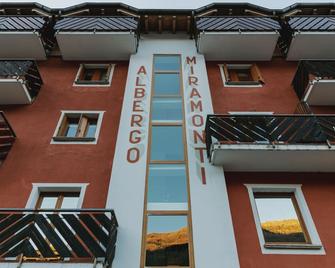 Albergo Miramonti - Alpe Strencia - Gebäude