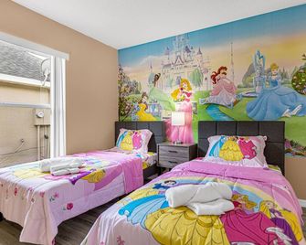 Disney Area 4BR Home with Heated Private Pool - Kissimmee - Schlafzimmer