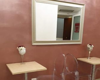Museum Guest House - Civitavecchia - Restaurante
