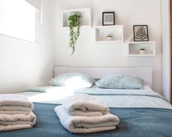 Elephant-In-A-Room w Glass Bath - Zagreb - Bedroom