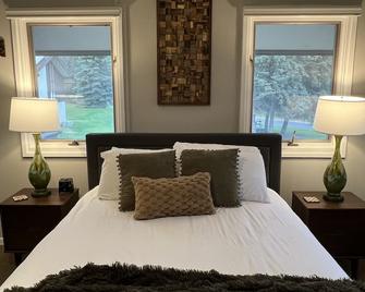 This condominium is a 3 bedroom(s), 2 bathrooms, located in Boyne Falls, MI. - Boyne Falls - Habitación