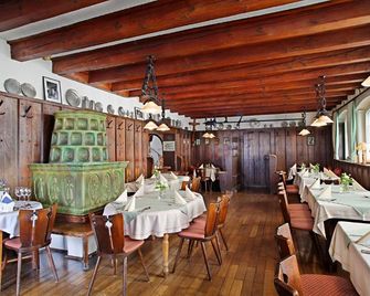 Hotel Gasthof Traubenbräu - Krumbach - Ресторан