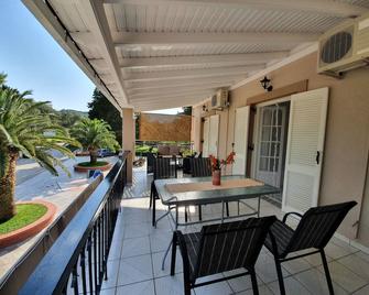 Asprokavos beach apartment and studio - Kavos - Balcony