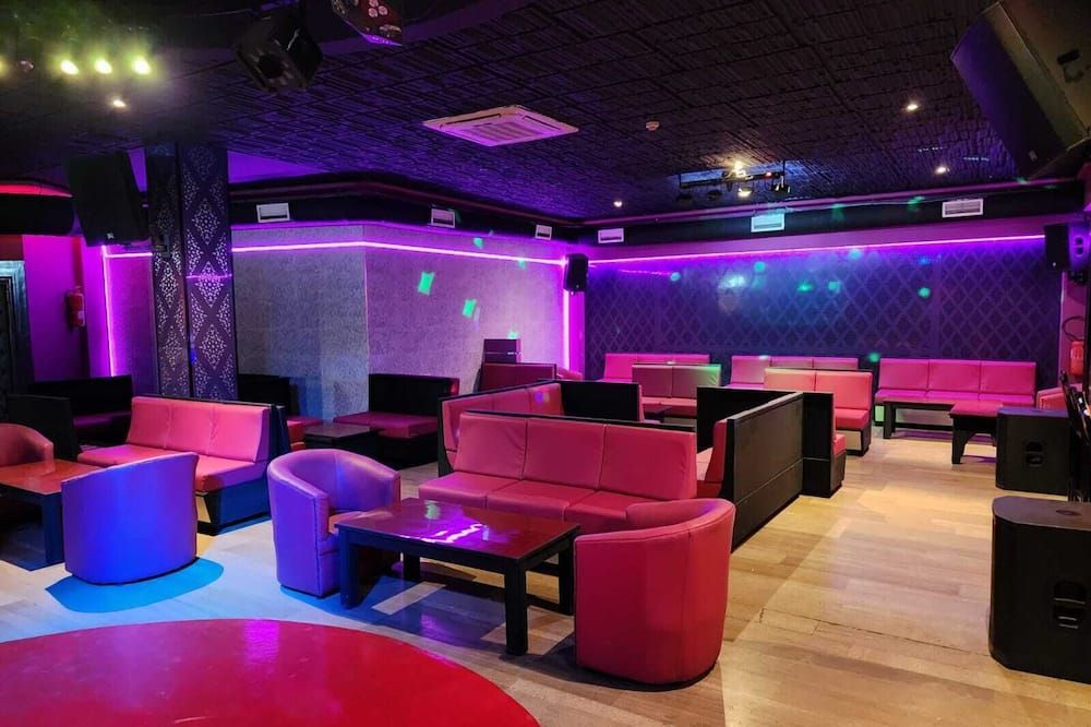 El Oumnia Puerto & Spa - טנג'יר - טרקלין