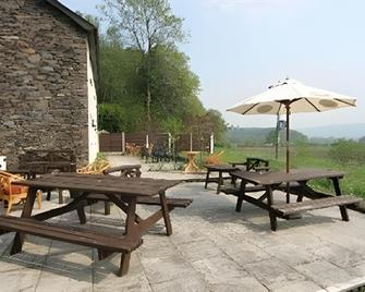The Rusland Pool Hotel - Ulverston - Patio
