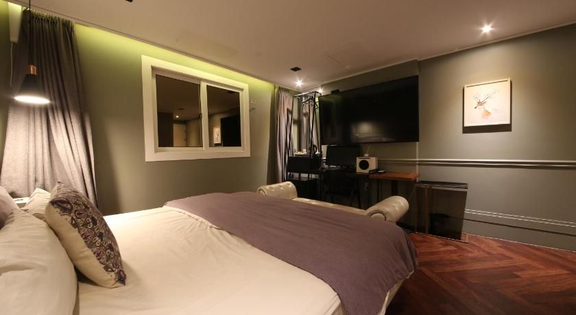 Hotel Frenchcode