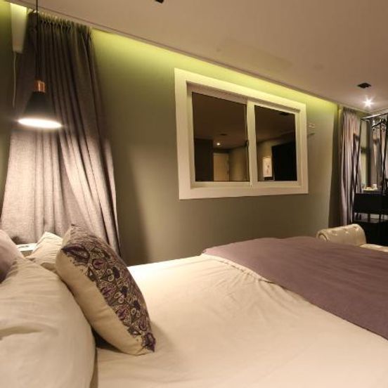 Hotel Frenchcode image 1