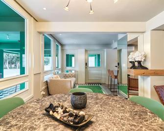 LIV The City Suites - Larnaca - Dining room
