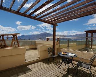 Himalaya Lhasa Hotel - Lhasa - Balkon
