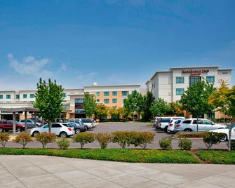 Residence Inn by Marriott Portland Airport at Cascade Station - Portland - Toà nhà