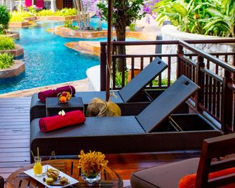 Intercontinental Hotels Pattaya Resort By IHG - Pattaya - Pátio