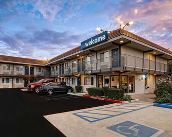 Motel 6 Rancho Cordova, Ca - Rancho Cordova East - Rancho Cordova - Building