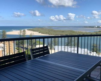 Centrepoint Unit 58 - Caloundra - Balcony