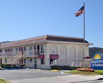 Days Inn by Wyndham San Marcos - San Marcos - Building