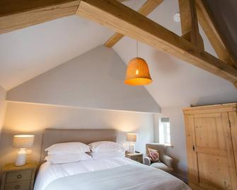 The Pointer - Brill - Schlafzimmer