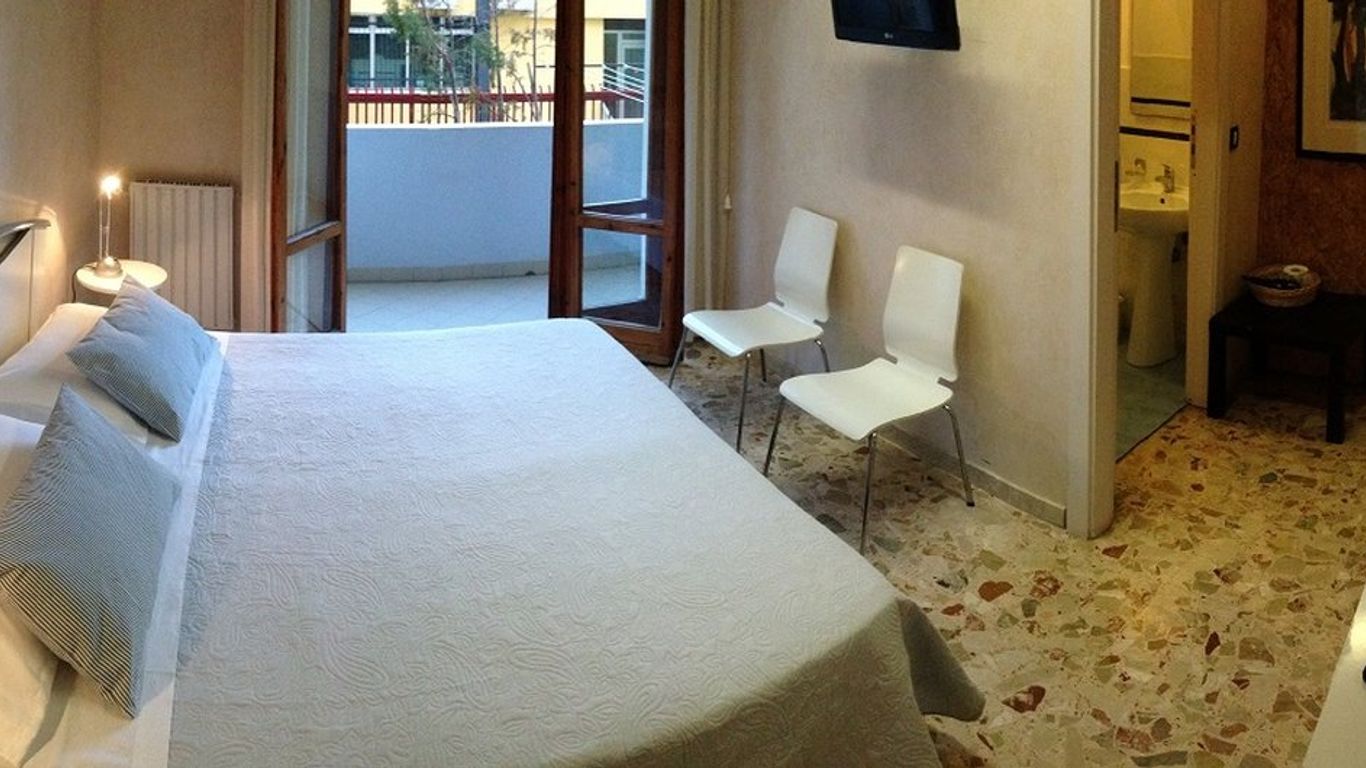 Mare Nostrum Petit Hotel