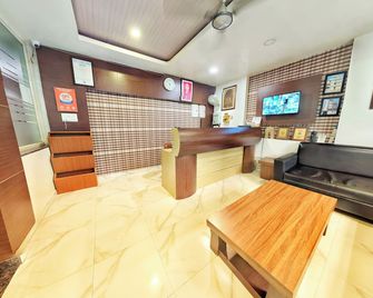 Elite Suites Mint Gomti Nagar - Lucknow - Reception