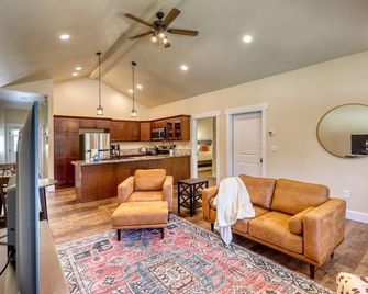 Cozy Cabin 10 Minutes From Mt Rushmore - Rockerville - Ložnice