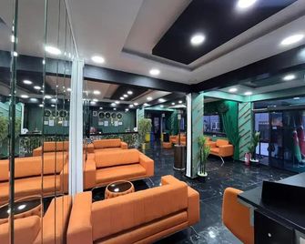 Montenegro Suit Otel - Istanbul - Hành lang