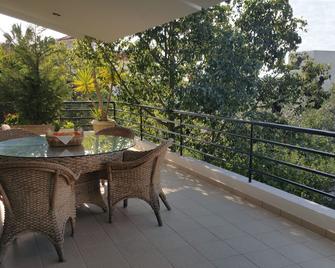 Villa Ira - Athens Riviera - Voúla - Balcony
