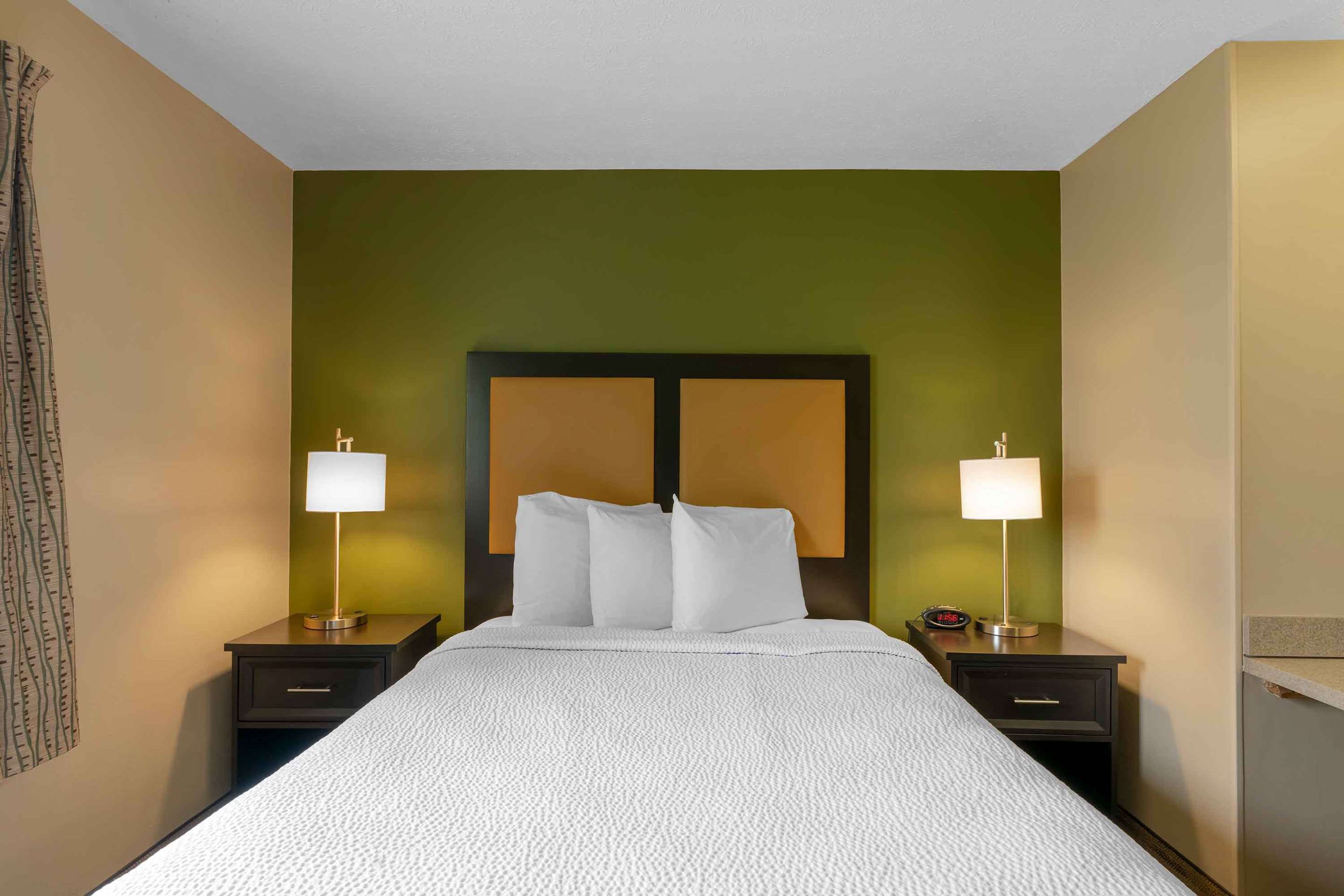 Extended Stay America Select Suites - Columbia - Gateway Drive - Columbia - Makuuhuone