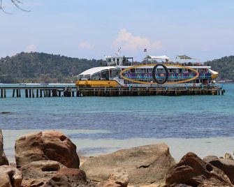 Tree House Bungalows - Koh Rong