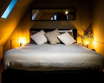 Bambu Sleep Boutique double room 4 - Haarlem - Schlafzimmer