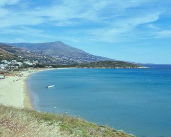 Irene Studios - Kato Agios Petro - Playa