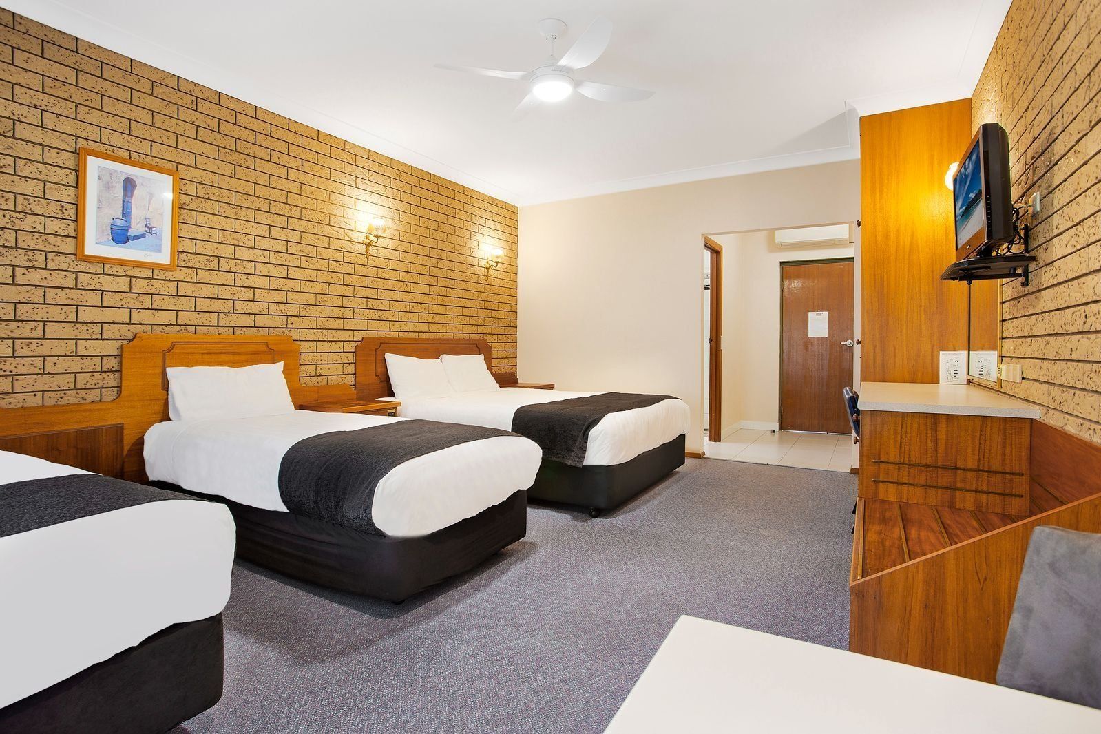 مانيفولد موتور إن