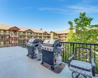 Resort Getaway on Lake Chelan Pool and Beach Access - Chelan - Balcón