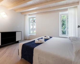 Apartment 'Flat 4' with Lake View, Wi-Fi and Air Conditioning - Salò - Phòng ngủ