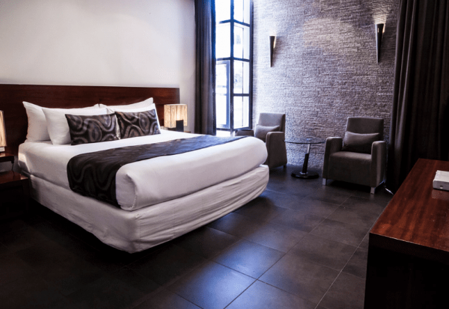 لامانا هوتل