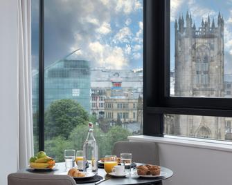 Citysuites Aparthotel - Manchester - Bedroom