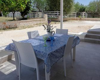 Casa Vacanze Villa Greca - Martina Franca - Patio