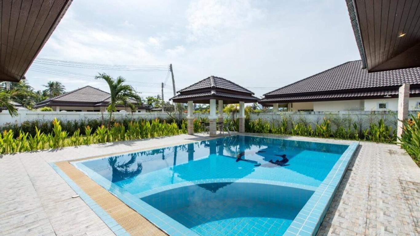 Unique Paradise Resort
