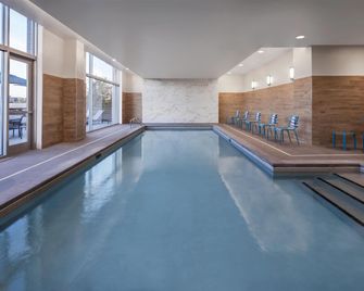 Hampton Inn Boston Woburn - Woburn - Pool