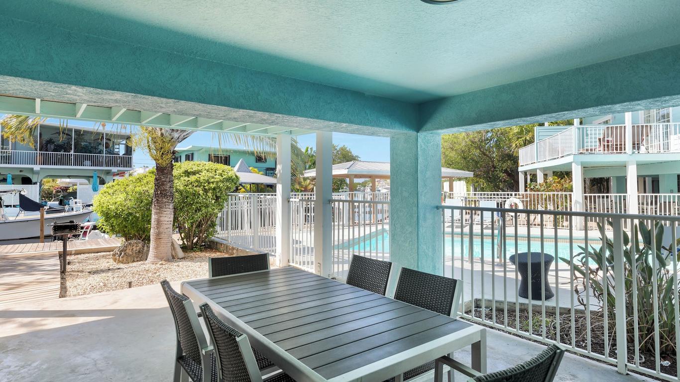 Lime Tree Bay Resort