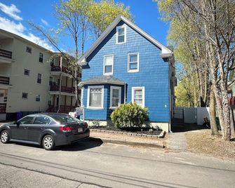 Stay Close to the Action 5 Bedroom Attleboro Near Gillette Stadium World Cup - Attleboro - Edificio