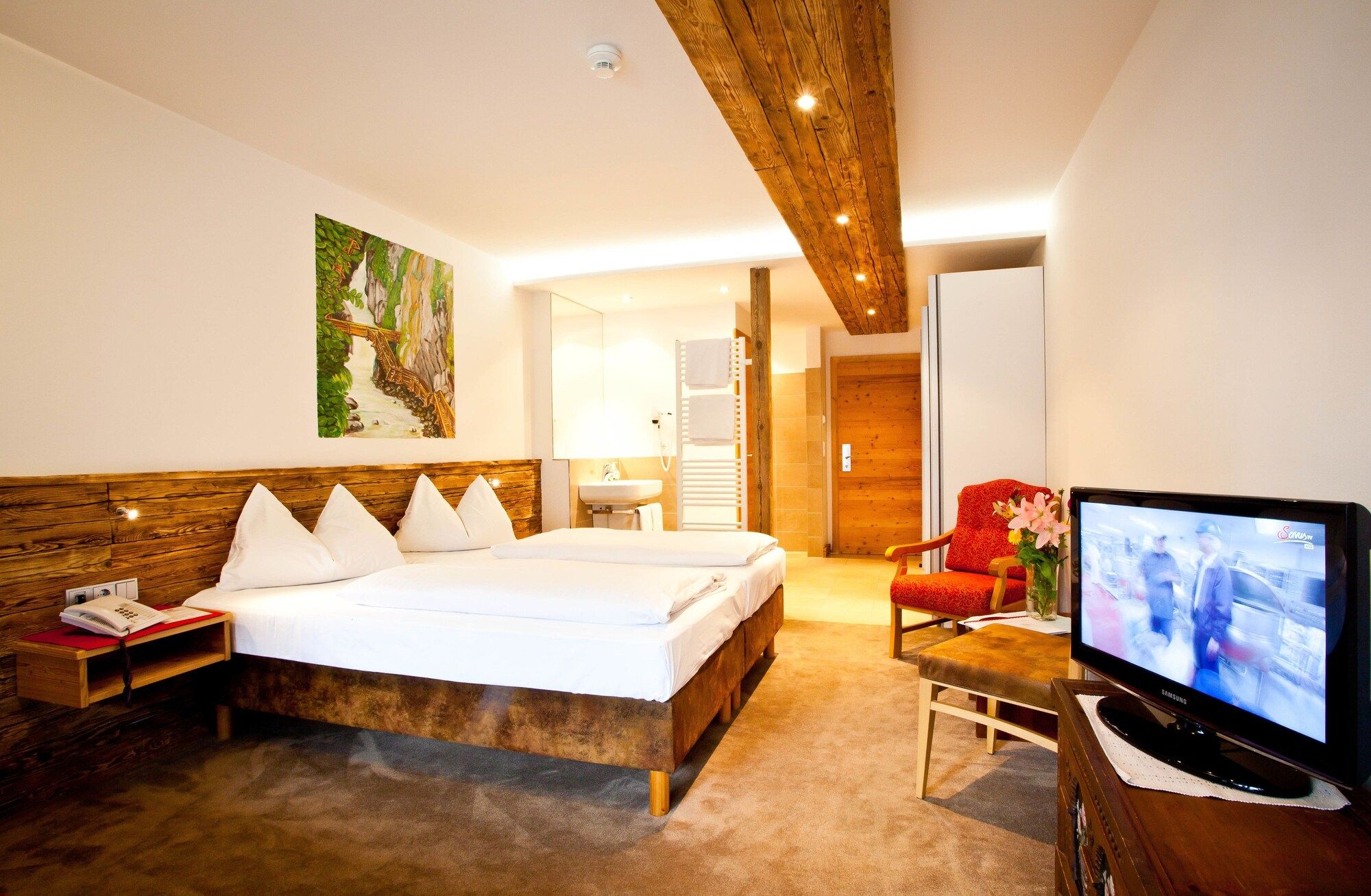 Hotel Gasthof Mitteregger - Kaprun - Bedroom