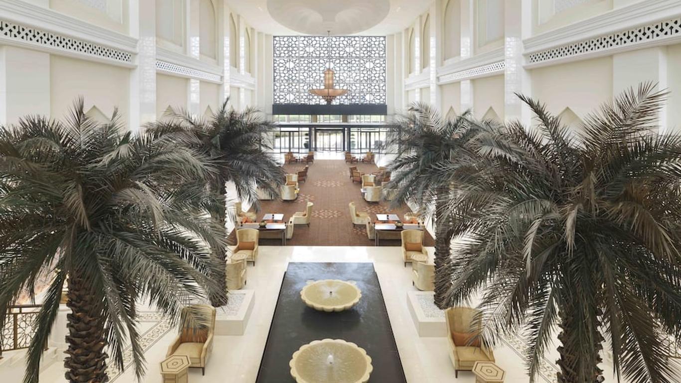 Bab Al Qasr Residence