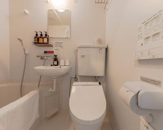 Hotel R9 The Yard Nakatsu - Nakatsu - Baño