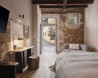 Aisha Hotel - Chania