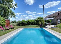 Crazy Villa Gouadiere 45 - Heated pool - Basket - 1h45 from Paris - 30p - Poilly-lez-Gien - Pool