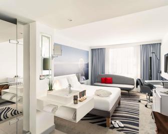 Novotel Paris Centre Gare Montparnasse - פריז - חדר שינה